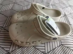 新品タグ付き CROCS クロックス バヤ クロッグ サンダル ベージュ
