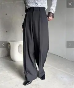 CAPRICIEUX LE'MAGE タックストレートパンツ　ブラック