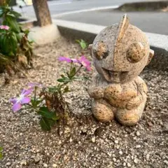 ウルトラマン 石像 置物 ハート 天使 羽