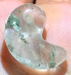 ☆最高級品!大福徳聖天秘宝!貫入水晶!ガネッシュヒマール クローライト水晶 勾玉