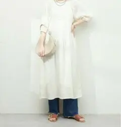 Item thumbnail for item 2afc856d-e035-4d08-bcdc-ae2a4eabfac1