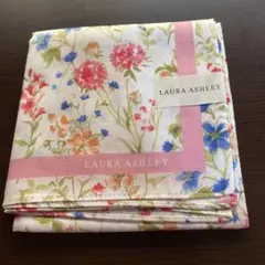 LAURA ASHLEY 花柄ハンカチ 約50cm