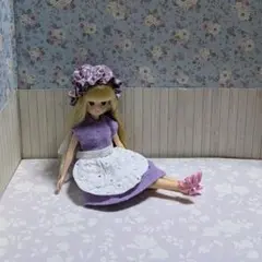 リカちゃん　ミニチュア　ドール　エプロンドレスセット