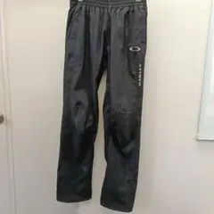 OAKLEY ブラック パンツ