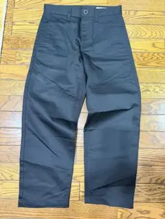 新品　Volcom　パンツ A1132407 30インチ　ブラック
