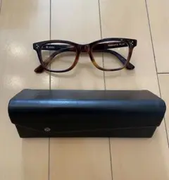 Item thumbnail for item b7c01fa7-ee57-4983-bf85-dceee8eda51e