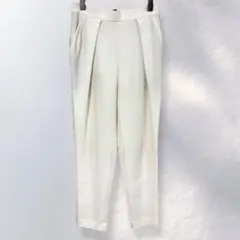 リエス Liesse タックテーパードパンツ 綺麗め シンプル 無地《k561