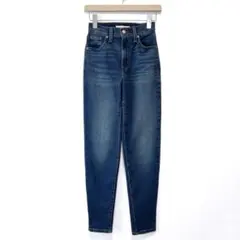 Item thumbnail for item c3ffef95-6489-40e5-b2a9-f5f07f21db4c