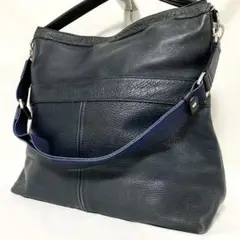 Item thumbnail for item e05f0432-f8f7-4882-83ce-b6aaee74a571