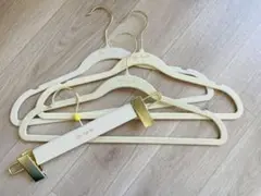ハーリップトゥ herlipto クリーム色ハンガー 4本セット