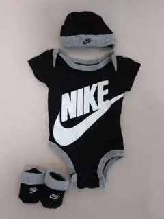 Nike ベビー ロンパース・カバーオール