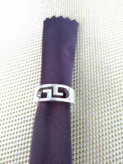 GUCCI グッチ シルバーリング 指輪 約13号