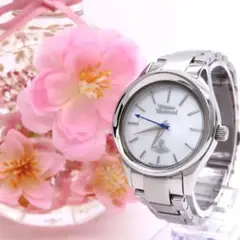極美品 VV111SL ViVienne Westwood 時計 ホワイトシェル