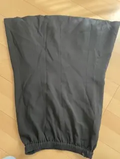 黒いひざ丈タイトスカート 70サイズ