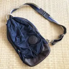 オロビアンコ　ボディバッグ　ショルダーリュック