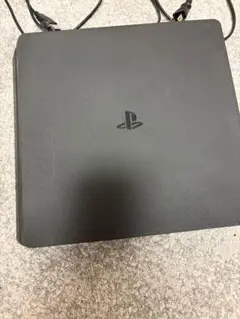 PlayStation 4 本体、コントローラー2個　ケーブル類