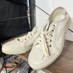 GUCCI GGキャンパス　レースアップスニーカー