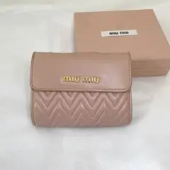 miumiu 三つ折り財布 マテラッセ ピンク オールレザー