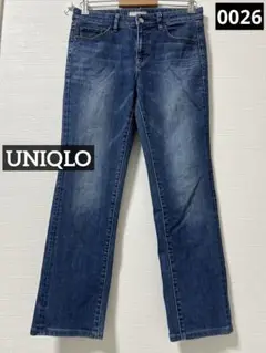 0026 UNIQLO ハイライズストレートジーンズ ブルー