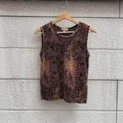 USED USA古着 総柄 タンクトップ ノースリーブ プリーツ vintage