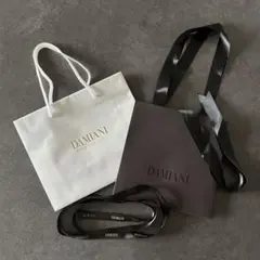 DAMIANI ショッピングバッグとボックス 2025年最新】Damiani ショップ袋・ショッパーの人気アイテム