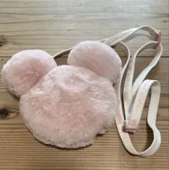 Item thumbnail for item 11d3aec4-fd13-45eb-974b-6fa43f51b13d