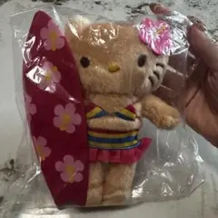 【限定品】ハローキティ50周年 日焼けキティぬいぐるみ サーフボード付き