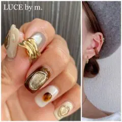 Item thumbnail for item c8216d9e-7050-4806-b6f6-24f914da1ca6