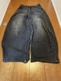 極太デニムパンツ　バナナ　カーブ　Aライン