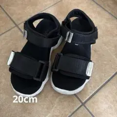 子供用サンダル　厚底　ベルクロストラップ