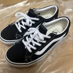 vans 黒　スニーカー　22.5センチ