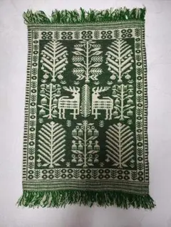 ポーランド　ヤノフ村　織物　タペストリー 工芸品　「鹿と木々」