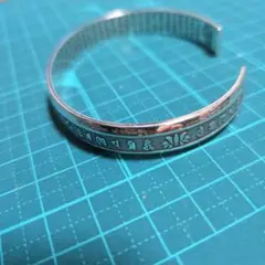 アジアンバングル