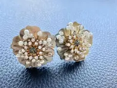 Item thumbnail for item ab222359-c6b6-4ac3-b301-169d9144e3b8
