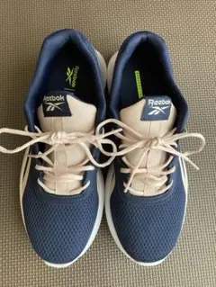 Reebok リーボック スニーカー 25.5