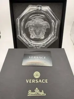 ヴェルサーチ【VERSACE】メドゥーサ ルミエール アッシュトレイ灰皿小物入れ メドゥーサ ルミエール アッシュトレイ 16 cm クリア | VERSACE JP
