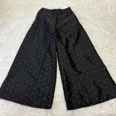 お値下げ中！✨新品タグ付き ✨COEL コエル 光沢感ワイドパンツ 38