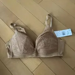 未使用品ワコールブラジャー M (UB) 79-87cm ブラウン