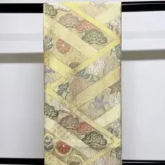 松や菊が織られた金色の袋帯 着物