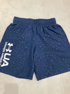 UNDER ARMOUR ネイビー 半ズボン　Mサイズ(ウエスト66cm)