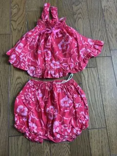 ハワイの女児用上下セット