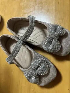 キラキラシューズ　16cmぐらい