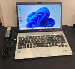 富士通 軽量薄型FUJITSU LIFEBOOK S938