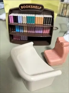 ミニチュア本棚と椅子セット