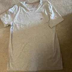 TOMMY HILFIGER グレー Tシャツ L