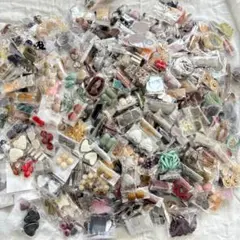 ハンドメイドパーツまとめ売り 80サイズ