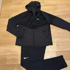 ナイキランニング　ジャージ　上下セット
