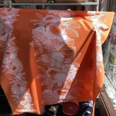 新品格安ハワイアンファブリック　1メートル500円　約9メートルまで