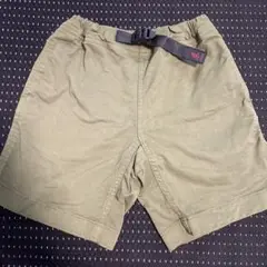 美品　GRAMICCI オリーブグリーン 半ズボン 100サイズ
