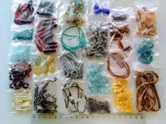 天然石。いろいろな種類。数、大きさは画面でご確認をお願いいたしますm(_ _)m
